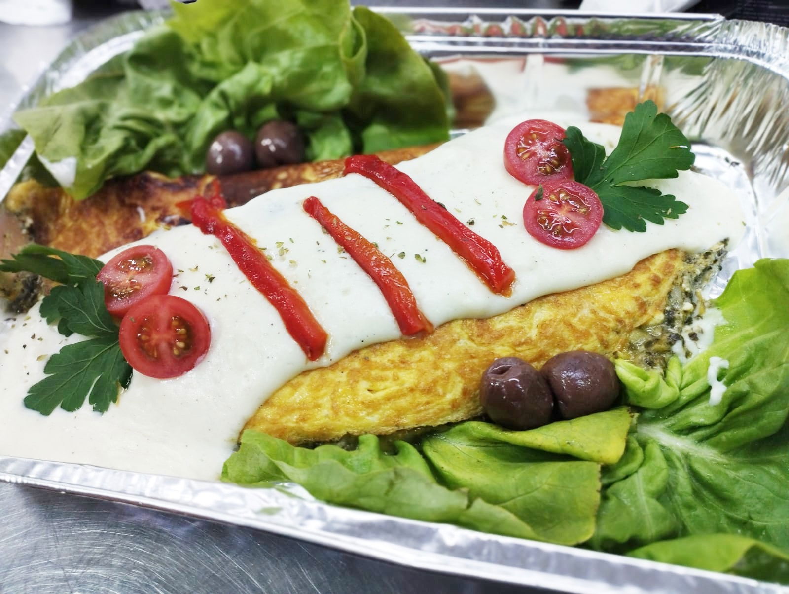 Omelette de acelga y salsa blanca