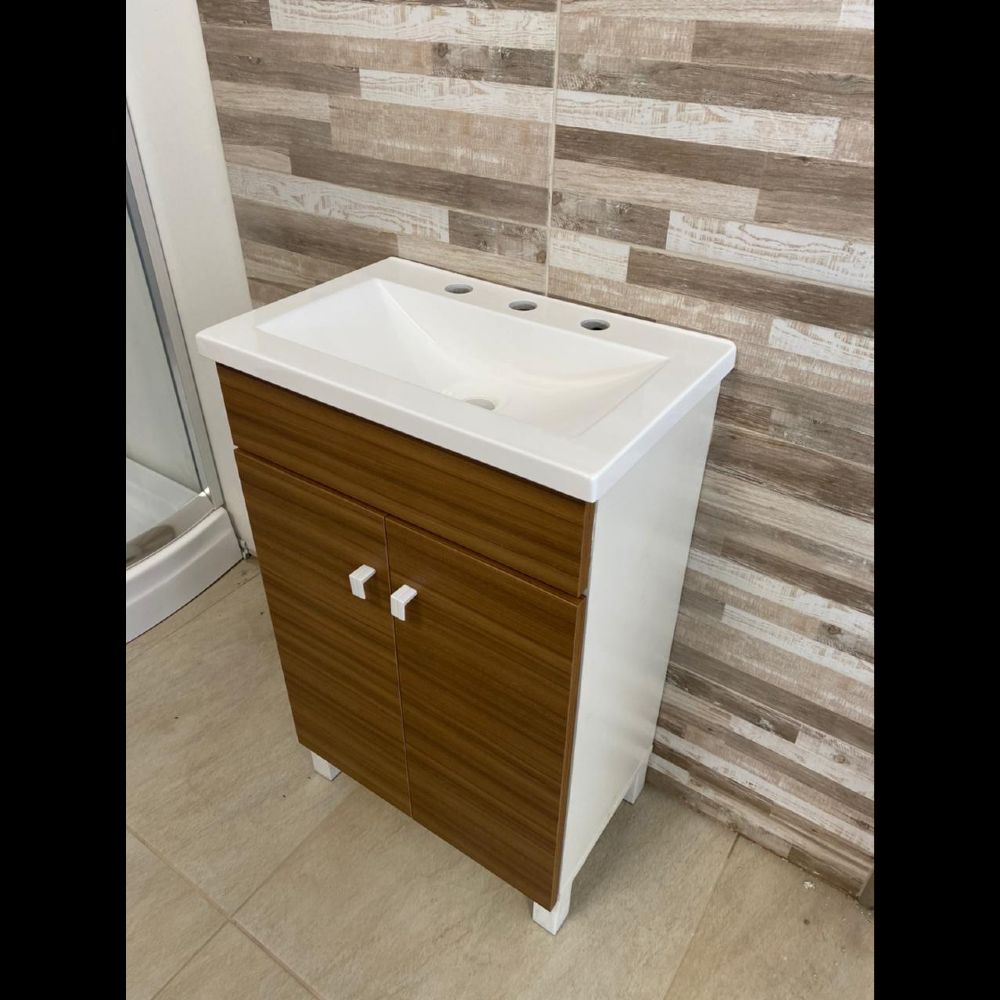 VANITORY DE PIE CON PATAS 2 PUERTAS CON MESADA 50 CM