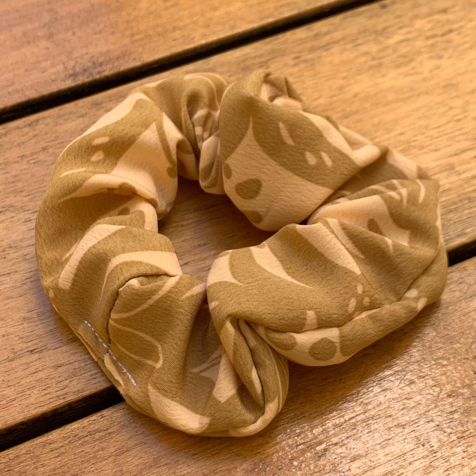 Scrunchie clásico Pia