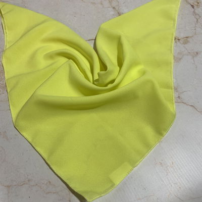 Pañuelo Amarillo